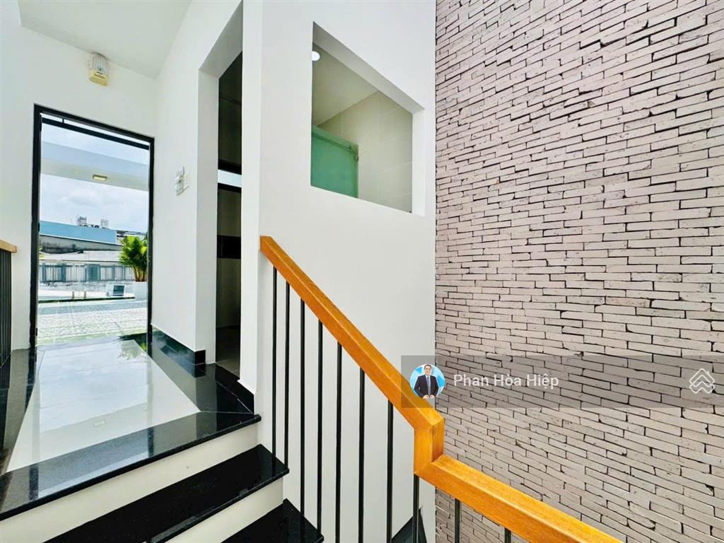 Bán nhà khu cư xá phú lâm a, 4 x 18, 4 tầng btct, 4pn có sân thượng, đường nhựa 6m tiện mở vp cty