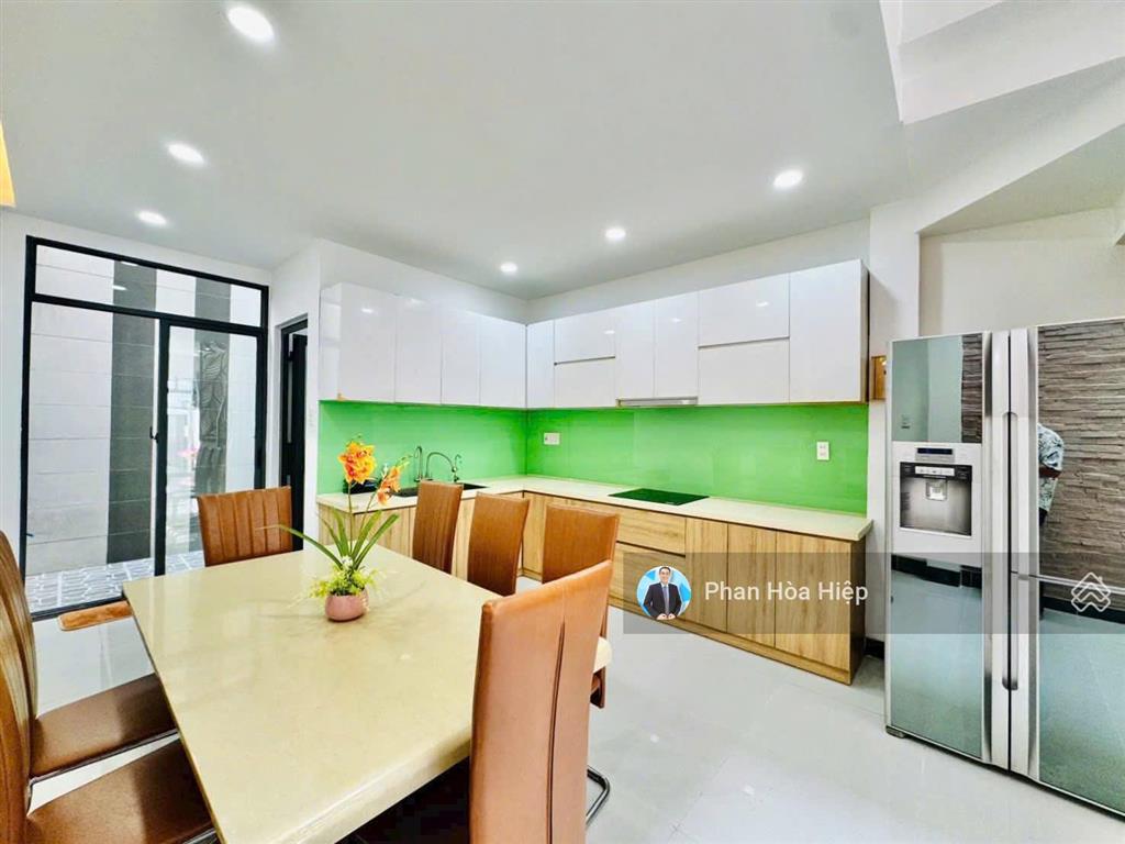 Bán nhà khu cư xá phú lâm a, 4 x 18, 4 tầng btct, 4pn có sân thượng, đường nhựa 6m tiện mở vp cty