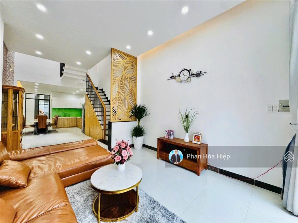Bán nhà khu cư xá phú lâm a, 4 x 18, 4 tầng btct, 4pn có sân thượng, đường nhựa 6m tiện mở vp cty