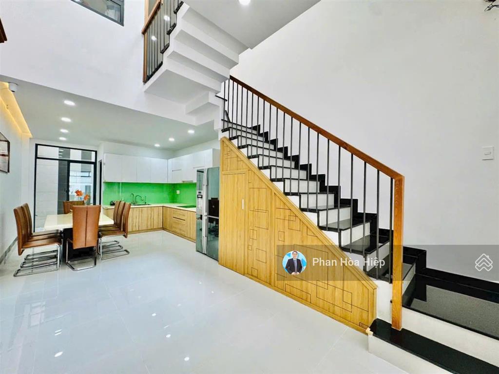 Bán nhà khu cư xá phú lâm a, 4 x 18, 4 tầng btct, 4pn có sân thượng, đường nhựa 6m tiện mở vp cty