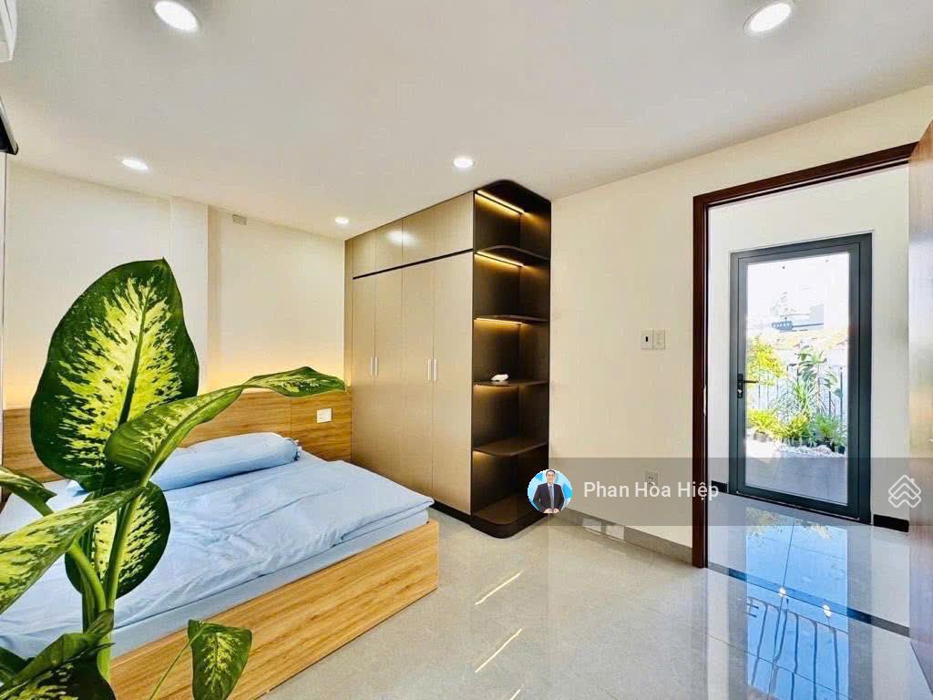 Nhà hẻm 6m ngay kinh dương vương. 54m2, 4 tầng, 5pn 4wc, gần cv phú lâm, phù hợp cho thuê