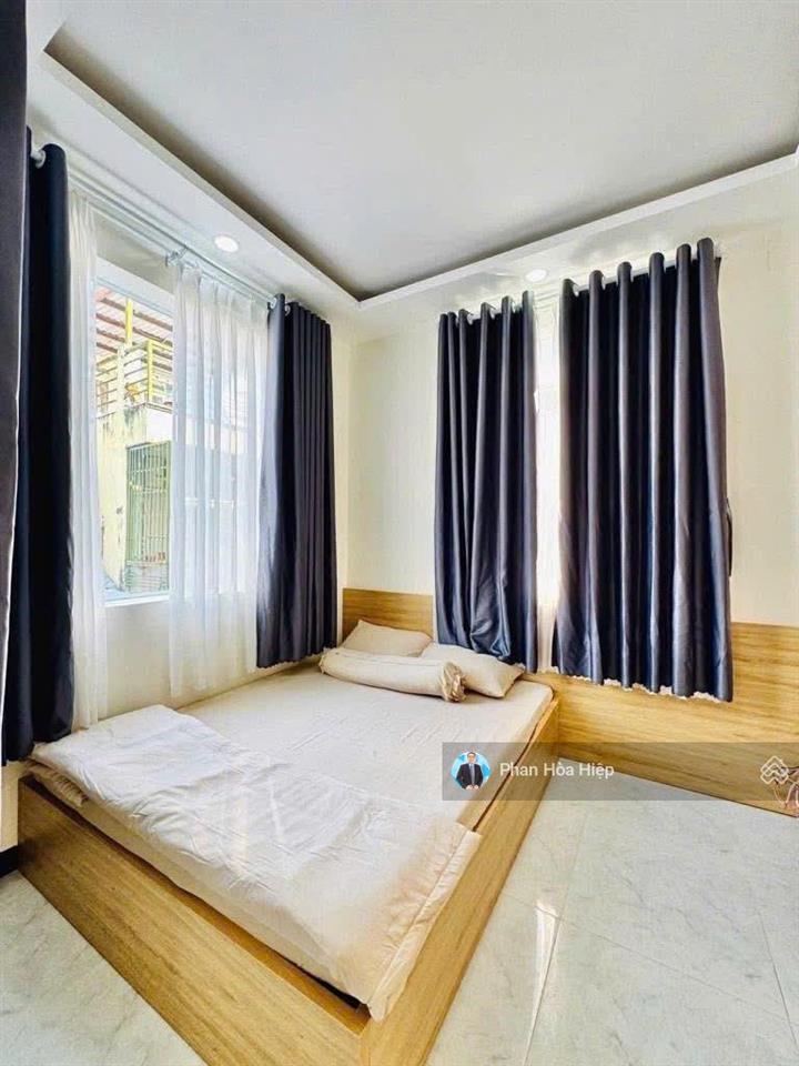 Nhà hẻm 6m ngay kinh dương vương. 54m2, 4 tầng, 5pn 4wc, gần cv phú lâm, phù hợp cho thuê