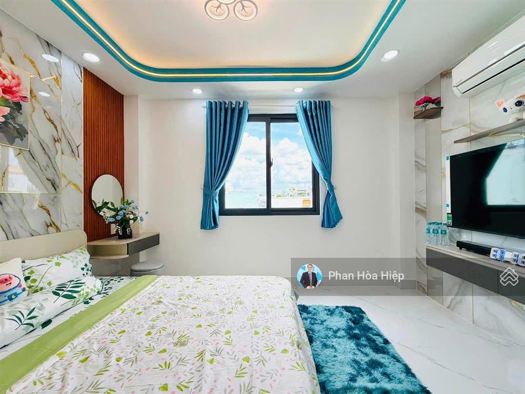 Nhà gần chợ phú lâm, 64m2, 5 tầng btct, 5pn 6wc, hẻm rộng gần ub phường phú lâm, sổ riêng