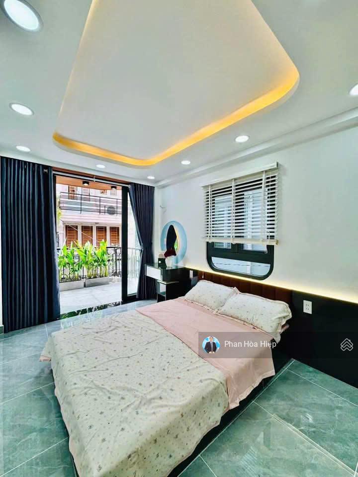 Bán nhà 4 tầng nguyễn trãi, 51m2, 4pn có sân thượng, đầy đủ nội thất, hẻm 5m gần thuận kiều