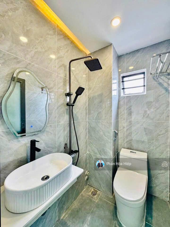 Bán nhà 4 tầng nguyễn trãi, 51m2, 4pn có sân thượng, đầy đủ nội thất, hẻm 5m gần thuận kiều