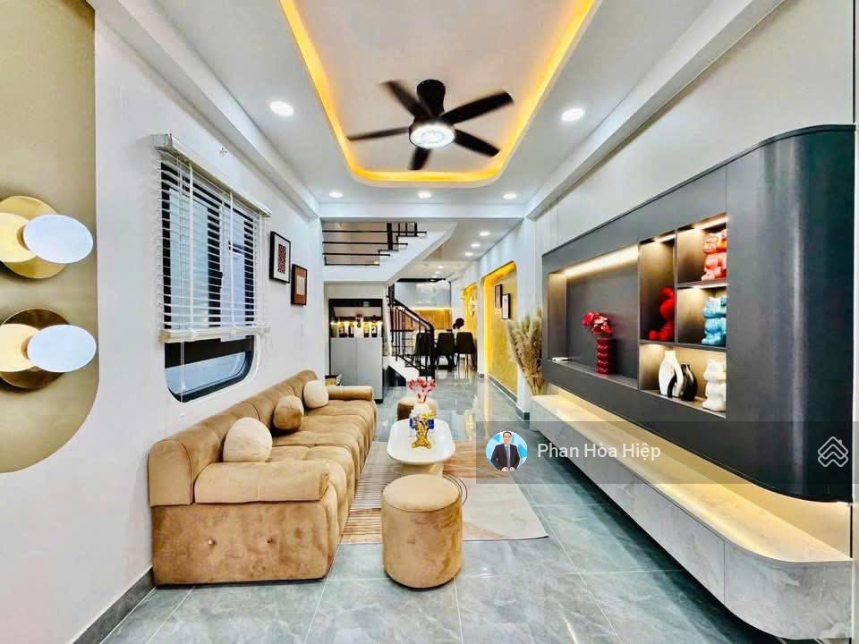 Bán nhà 4 tầng nguyễn trãi, 51m2, 4pn có sân thượng, đầy đủ nội thất, hẻm 5m gần thuận kiều