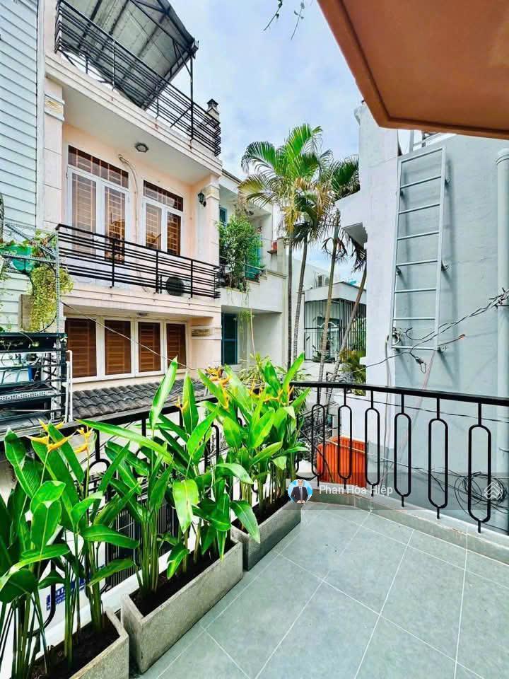 Bán nhà 4 tầng nguyễn trãi, 51m2, 4pn có sân thượng, đầy đủ nội thất, hẻm 5m gần thuận kiều