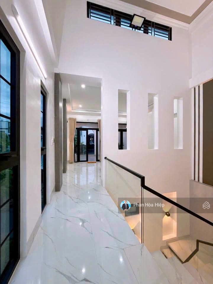 Bán nhà gần aeon bình tân, 85m2, 3 tầng, 4 pn 4 wc, hẻm xe hơi quay đầu, tiện kd đa ngành