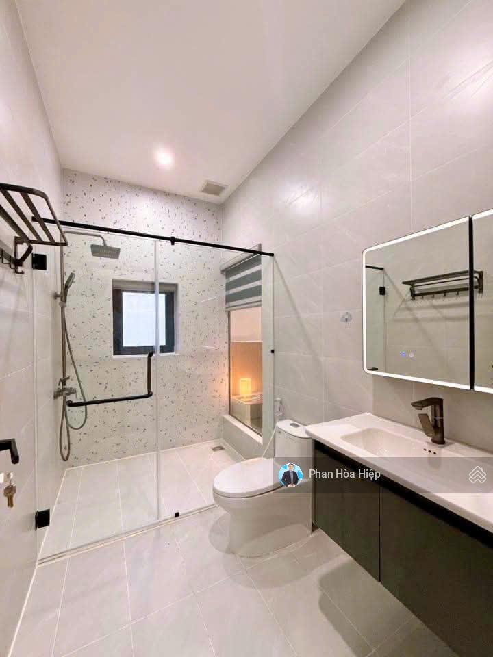 Bán nhà gần aeon bình tân, 85m2, 3 tầng, 4 pn 4 wc, hẻm xe hơi quay đầu, tiện kd đa ngành