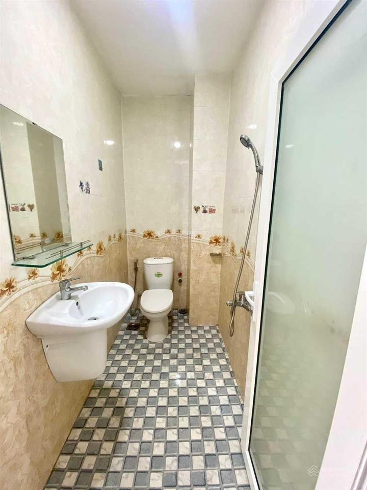 Nhà hẻm 5m nguyễn đình chi 40m2, 4 tầng btct 4 pn đối diện nhà sách cây gõ