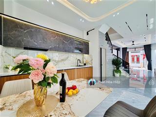 Bán nhà gần aeon đường bình trị đông, 62m2, 3 tầng btct, 4pn, nội thất cao cấp, hẻm 6m gần chợ.