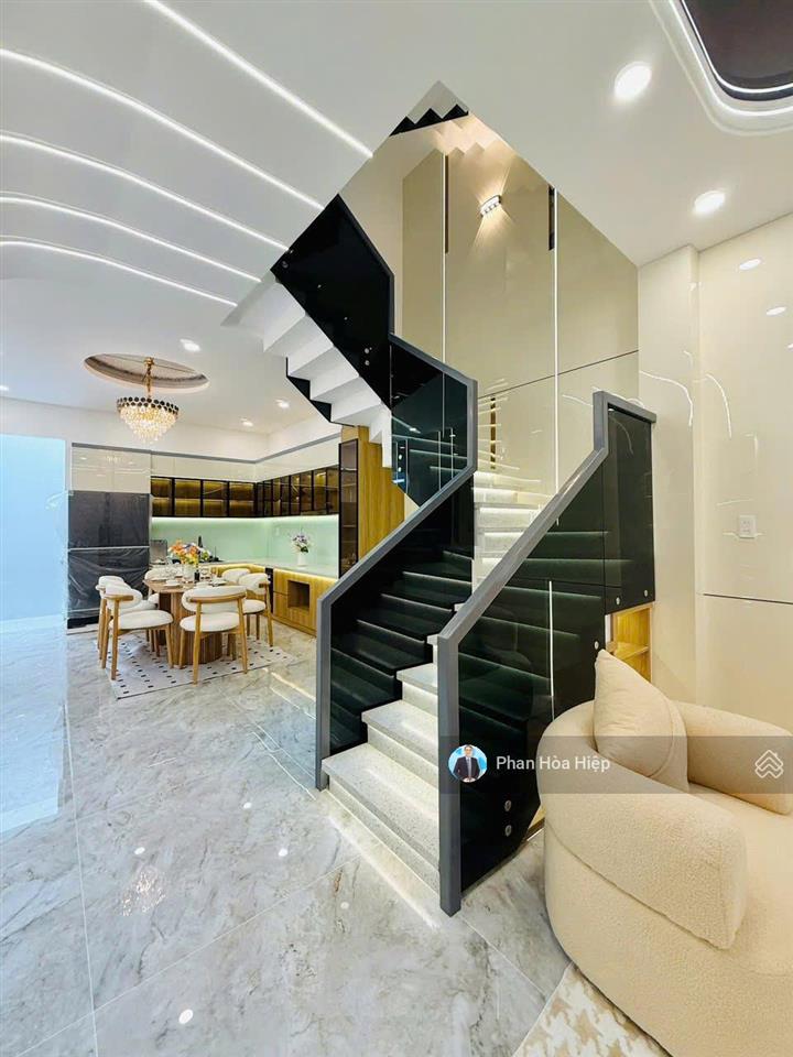 Nhà gần aeon bình tân, 63m2, 4 tầng đúc, 4pn hẻm rộng 6m, tặng nội thất, vài phút về quận 6