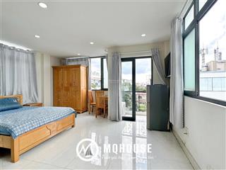 Cho thuê studio ban công lớn 35m2 view công viên nhiêu lộc. máy giặt riêng. giảm 1 tr/tháng