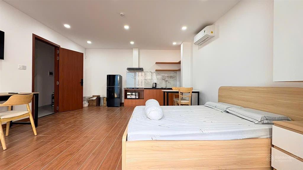 Hệ thống chdv 1pn ban công cao cấp 50m2 ngay trung tâm quận 1. nhận ngắn hạn  dài hạn