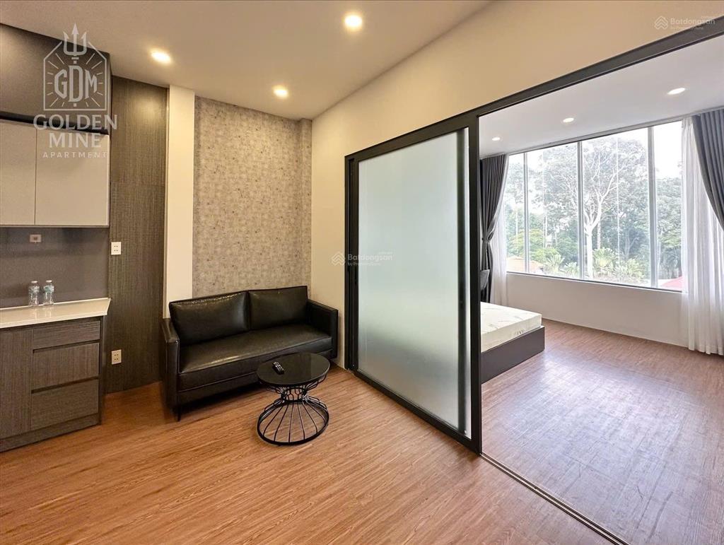 Hệ thống chdv 1pn ban công cao cấp 50m2 ngay trung tâm quận 1. nhận ngắn hạn  dài hạn