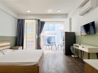 Cho thuê studio ban công thang máy full nội thất ngay ký con bến thành. giá sinh viên