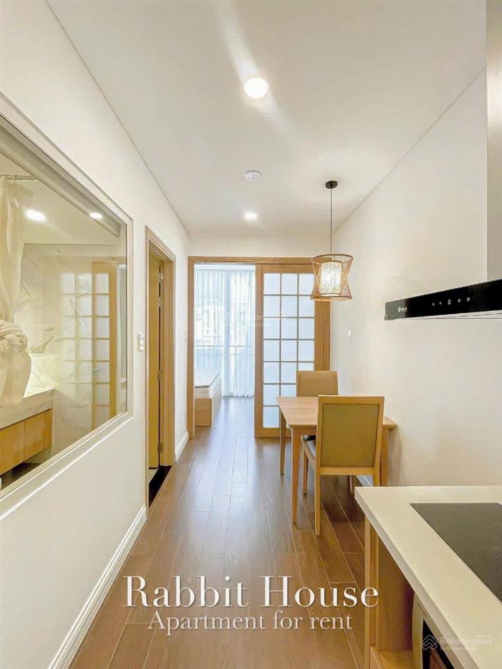 Cho thuê chdv 1pn balcony phong cách tokyo full tiện nghi cao cấp. thang máy hầm xe. ưu đãi 2tr/th