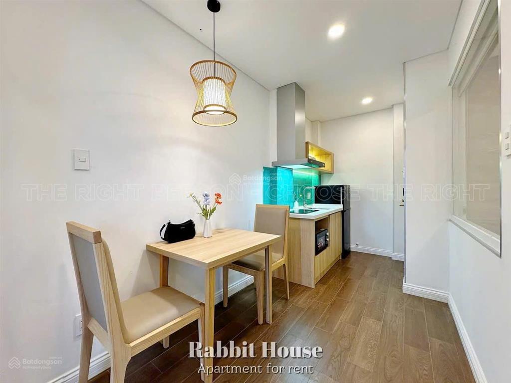 Cho thuê chdv 1pn balcony phong cách tokyo full tiện nghi cao cấp. thang máy hầm xe. ưu đãi 2tr/th