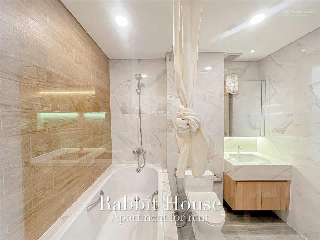Cho thuê chdv 1pn balcony phong cách tokyo full tiện nghi cao cấp. thang máy hầm xe. ưu đãi 2tr/th