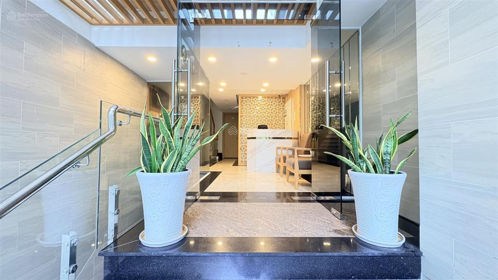 Cho thuê chdv 1pn balcony phong cách tokyo full tiện nghi cao cấp. thang máy hầm xe. ưu đãi 2tr/th