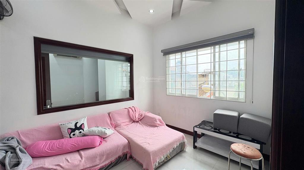 Cho thuê gấp cc 203 nguyễn trãi, 80m2, giảm 1tr/th, 3pn + 2wc, đầy đủ tiện nghi