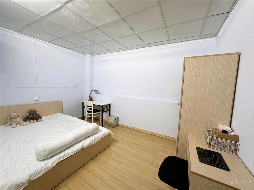Chủ nhà cho thuê 2pn ban công 60m² full tiện nghi cao cấp giữ nhà đến 1/8. ở 4  5 người