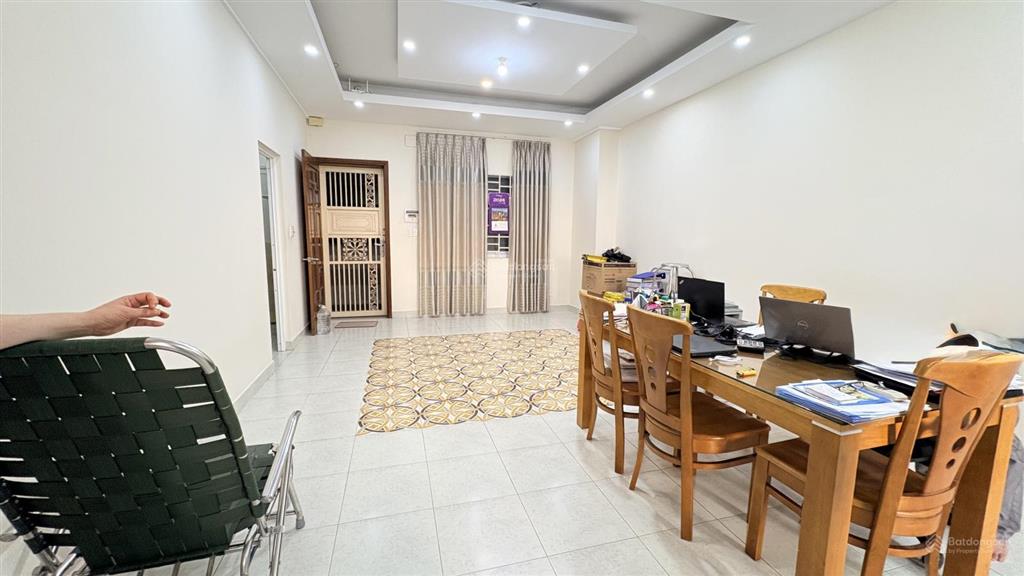 Cho thuê căn hộ h2 hoàng diệu q4 90m rộng rãi view q1 ngắm pháo hoa free phí quản lý