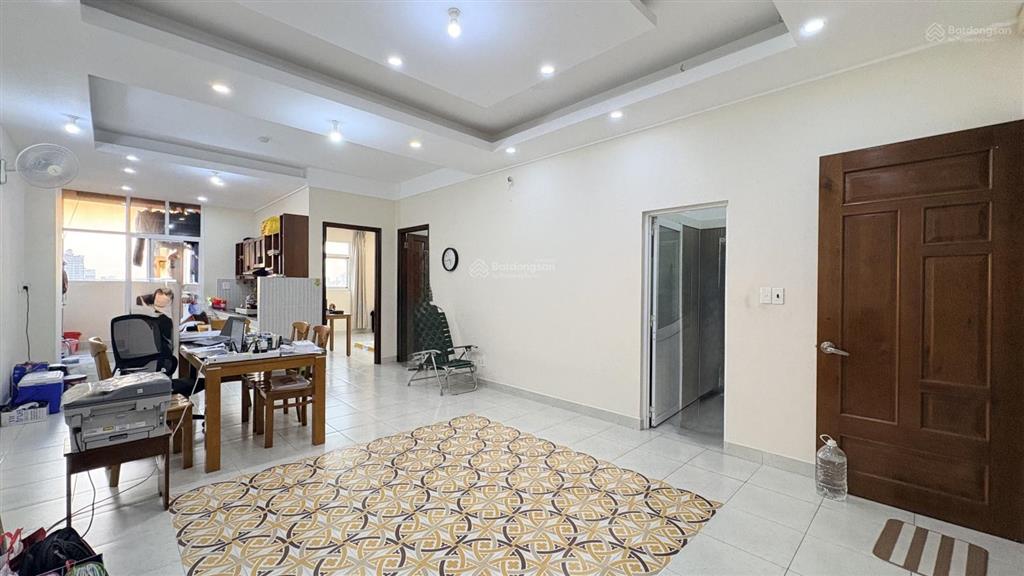 Cho thuê căn hộ h2 hoàng diệu q4 90m rộng rãi view q1 ngắm pháo hoa free phí quản lý