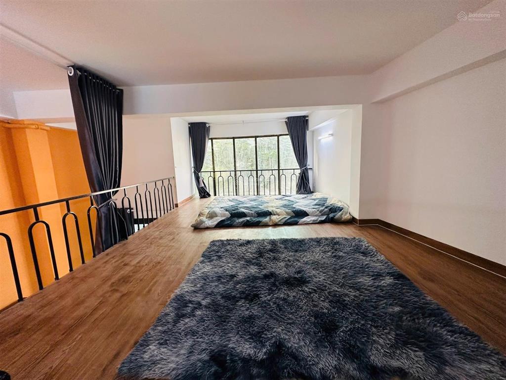 Cho thuê căn hộ duplex ban công full nội thất ngay metro bến thành  quận 1. giảm sâu đón khách t10