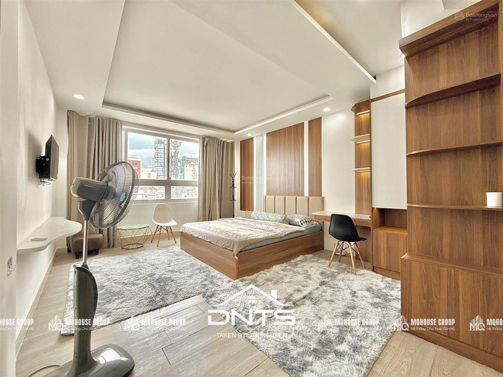 Cho thuê căn hộ studio tách bếp cửa sổ lớn full tiện nghi ngay bến thành  q1. giá hạt dẻ