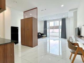 Cho thuê căn hộ studio ban công lớn 55m2 ntcb ngay đề thám  bến thành.  0929 292 ***