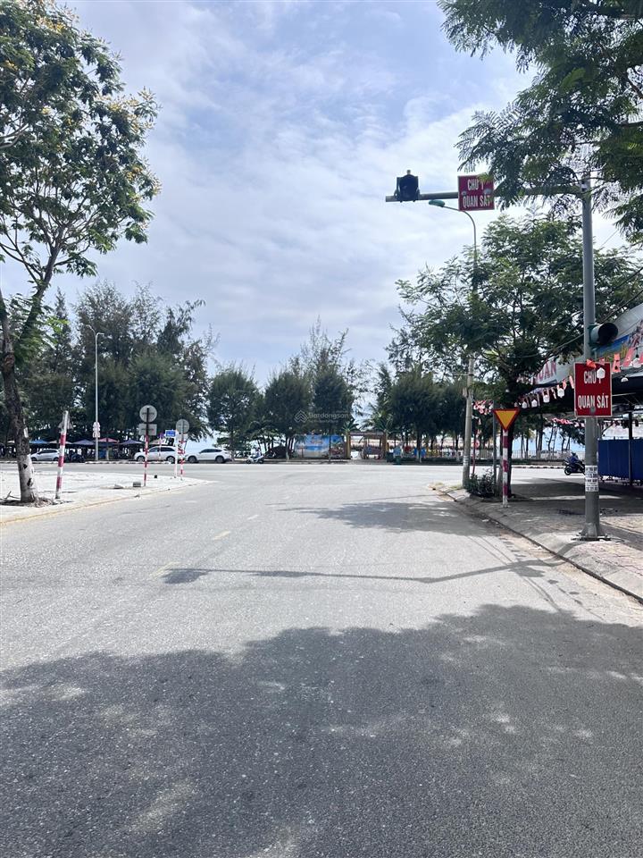 Lô góc 138m ngang 7m cực hiếm gần biển xây nhà hướng nhà nhìn ra biển thoáng mát