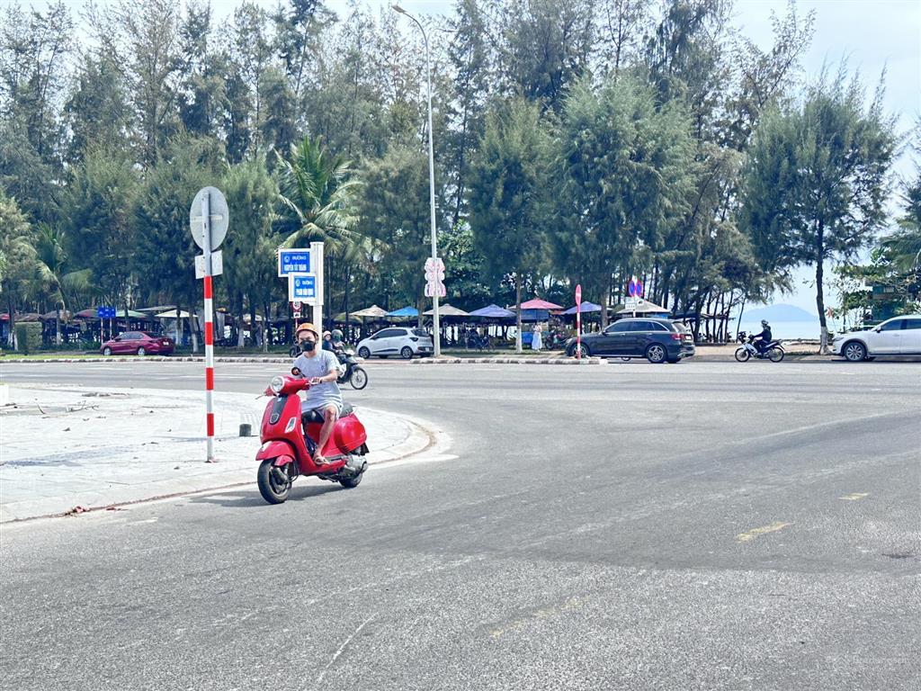 Lô góc 138m đường 10 cực hiếm xây nhà hướng biển cách biển chỉ 100m