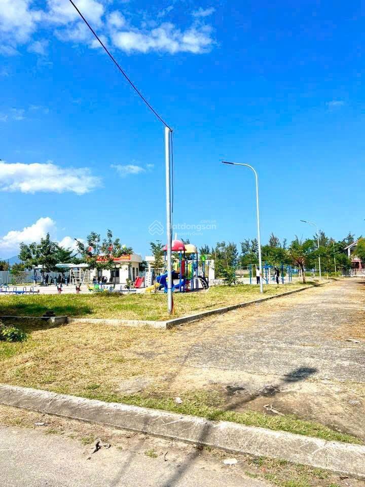 Lô mới 187,5m phan văn thuật view nhìn mặt biển và công viên thoáng mát