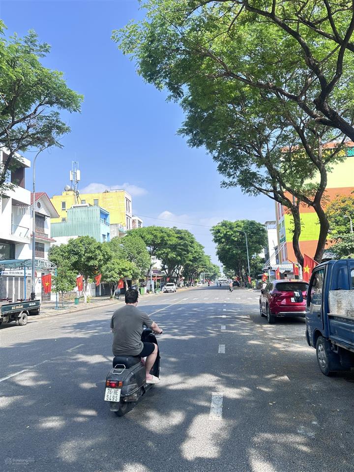 Cặp đất 200m mặt tiền kinh dương vương xây nhà hướng biển gần biển gần trung tâm hành chính