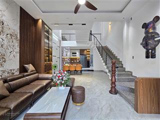 Nhà 3 tầng mới full nội thất giá hời liên chiểu gần biển