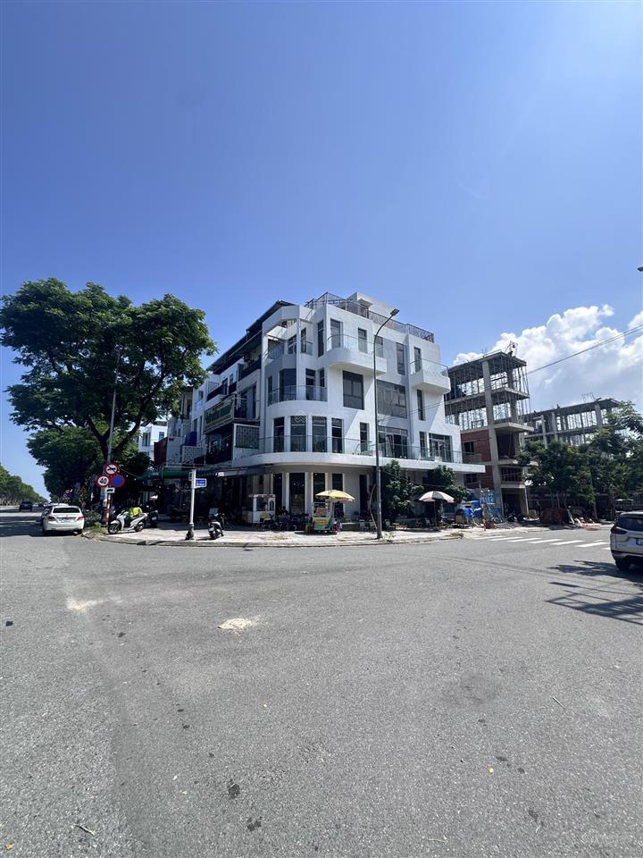 Shophouse căn góc 3 mặt tiền  4,5 tầng đường nguyễn sinh sắc, liên chiểu, đà nẵng