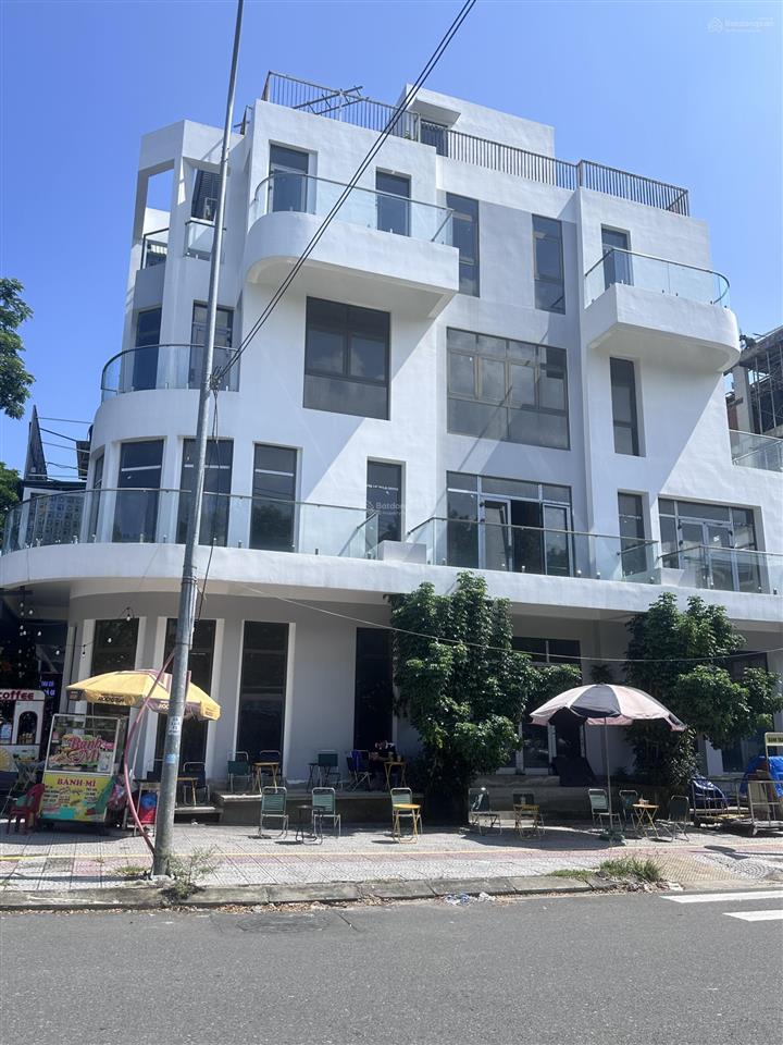 Shophouse căn góc 3 mặt tiền  4,5 tầng đường nguyễn sinh sắc, liên chiểu, đà nẵng