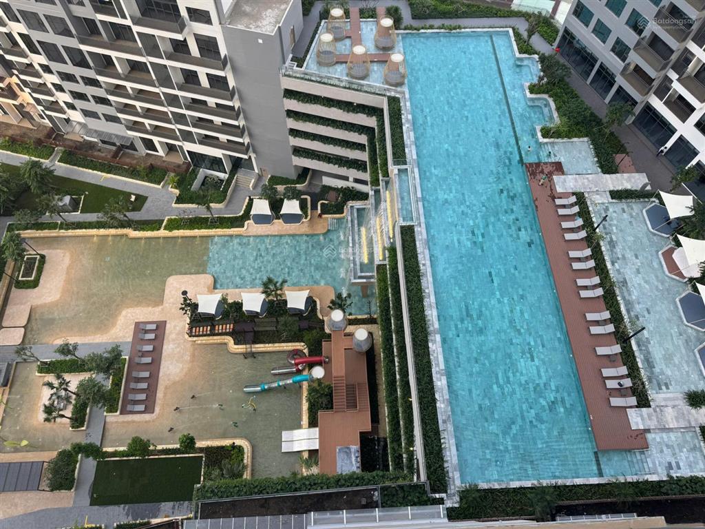 Chính chủ bán nhanh căn 3pn, 3wc the infiniti dt 135m2 giá siêu tốt để chuyển qua mua căn 4pn