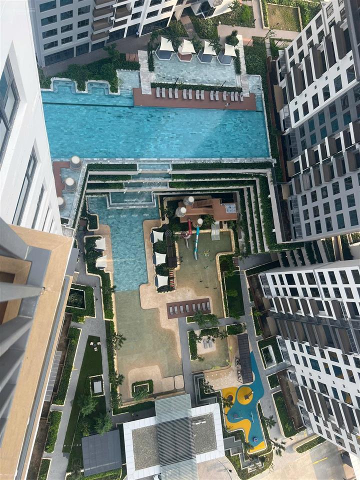 Chính chủ bán nhanh căn 3pn, 3wc the infiniti dt 135m2 giá siêu tốt để chuyển qua mua căn 4pn