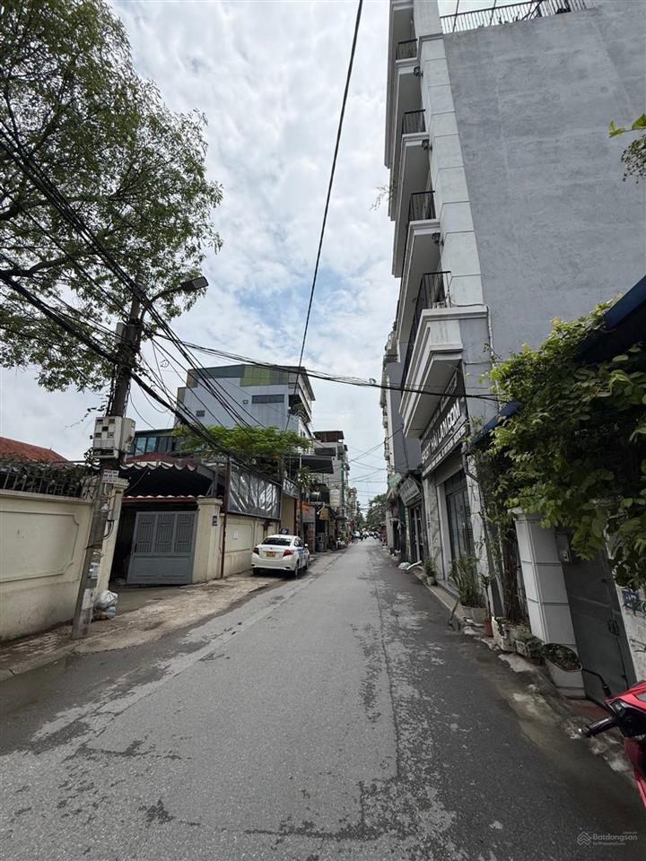 Bán nhà riêng tại tây hồ 252m2, giá đầu tư tương lai tăng giá trị