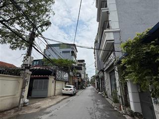 Bán nhà riêng tại tây hồ 252m2, giá đầu tư tương lai tăng giá trị