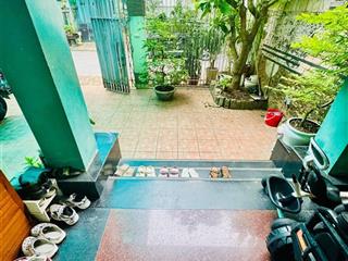 Bán nhà ba đình phân lô vip  dân trí cao  an ninh tuyệt đối.