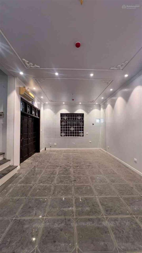 Bán nhà riêng thụy khuê  mặt ô tô tránh  lô góc  thang máy  kinh doanh đỉnh  diện tích 101m2
