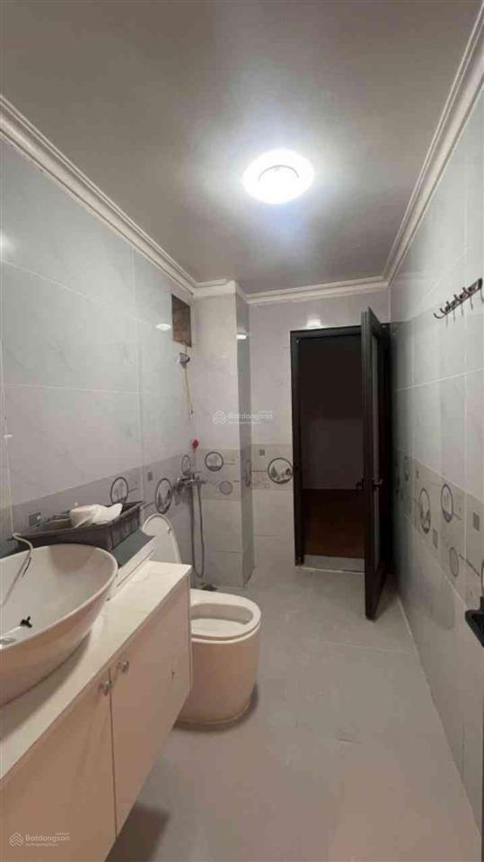 Bán nhà riêng thụy khuê  mặt ô tô tránh  lô góc  thang máy  kinh doanh đỉnh  diện tích 101m2