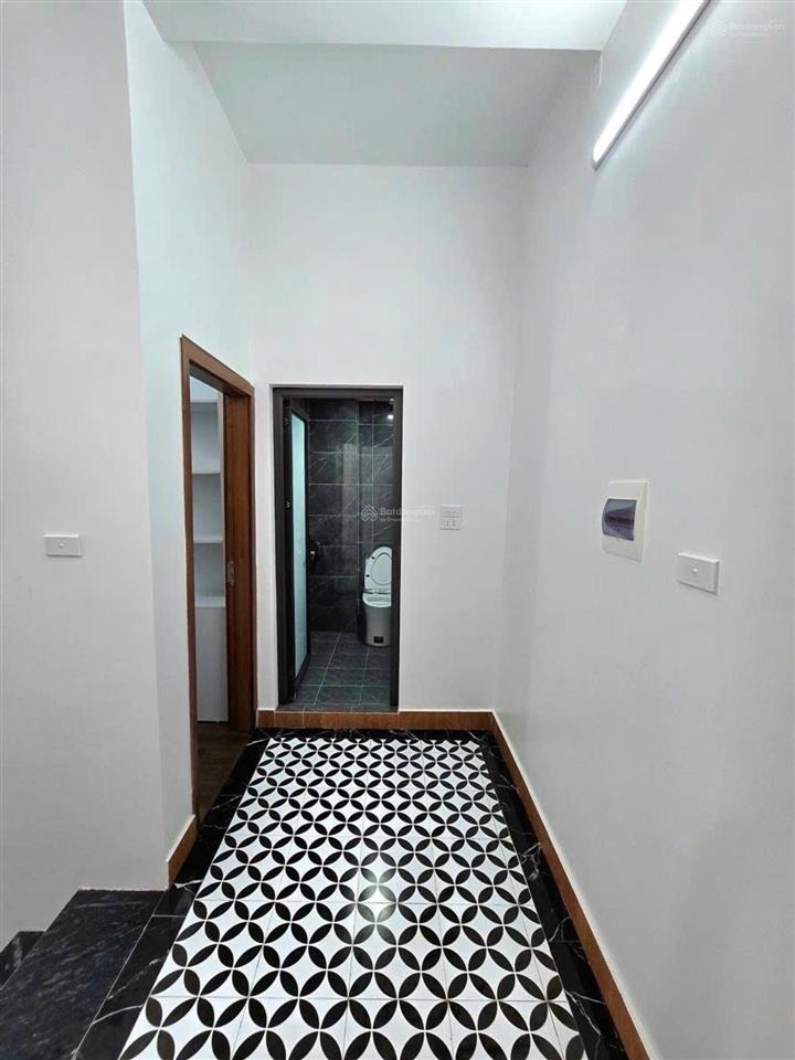 Đội cấn  ba đình  kim mã  ngõ thông  20m ra ô tô  nhà đẹp giá tốt
