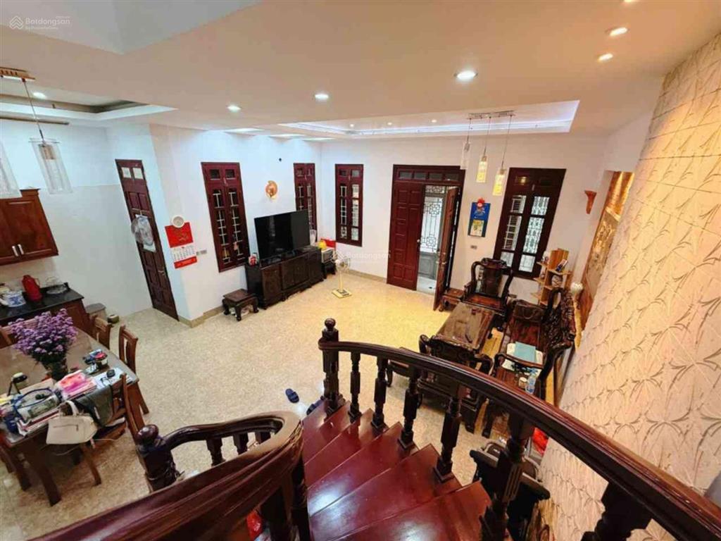 Bán nhà riêng đội cấn nay thuộc phường ngọc hà, ba đình (cũ) 71m2 cách mặt phố 20m