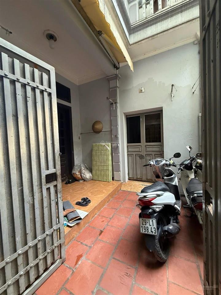 Bán nhà riêng 5pn, 15,5 tỷ, 73m2 tại lạc long quân, nhật tân, tây hồ, hà nội  chính chủ uy tín