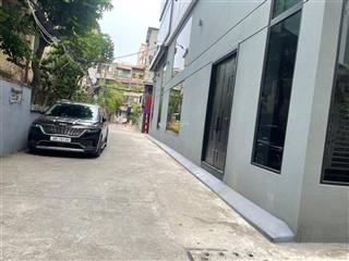 Bán tòa nhà kinh doanh dòng tiền khủng  phân lô ô tô chạy vòng quanh.