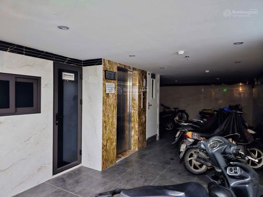 Bán toà nhà cầu giấy dòng tiền 160tr/1 tháng